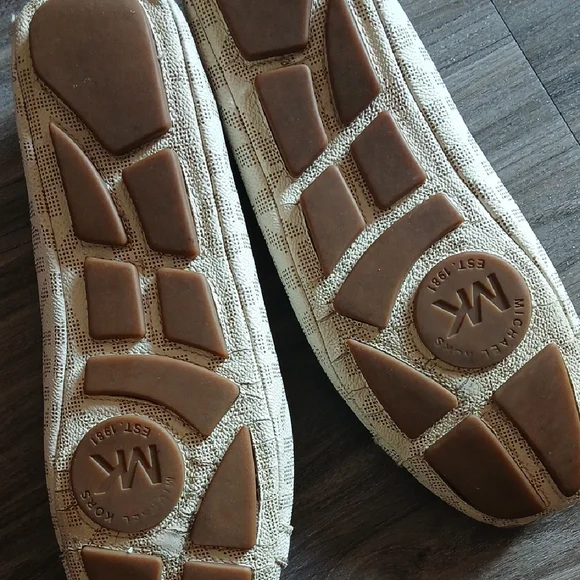 Michael Kors Cream Loafers with Medallion - Picture 3 of 5